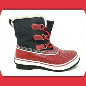 Sketchers duck boots